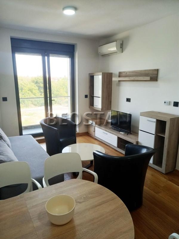 Širi centar - Banjica #65892