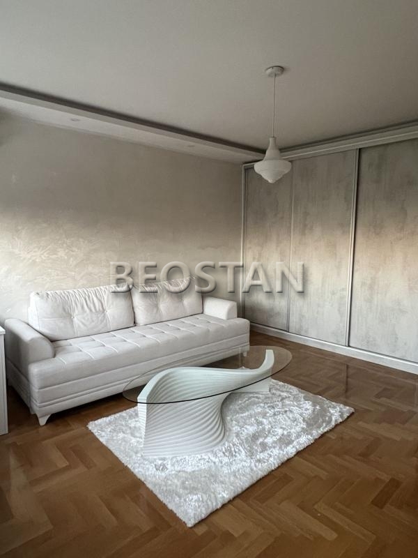 Izdavanje stanova Beograd - Novi Beograd