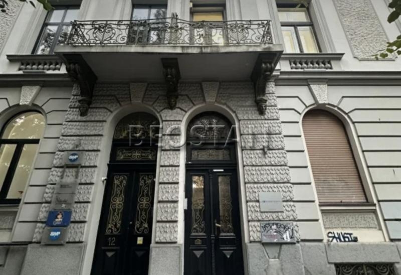 Centar - Stari grad studentski trg #65720