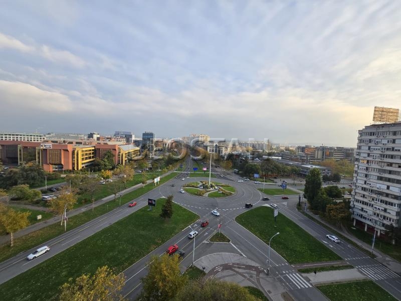 Novi Beograd - Fontana #965116