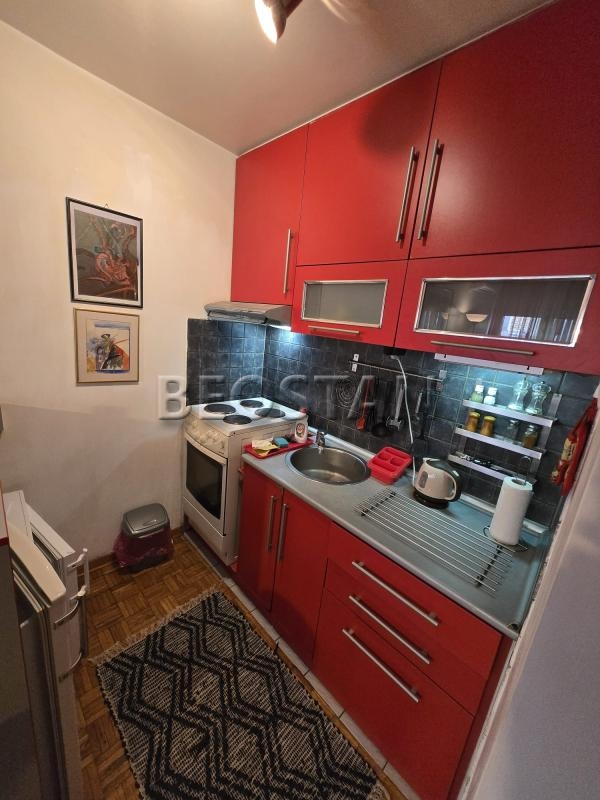 Novi Beograd - Fontana #965116