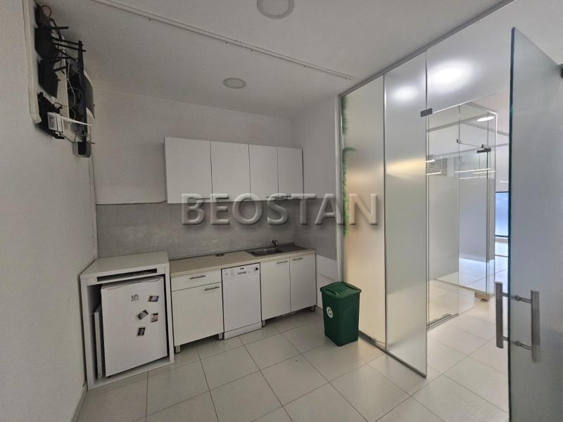 Lokal - A blok savada #65261