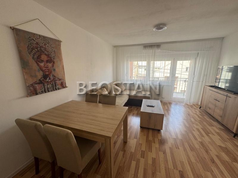 Izdavanje stanova Beograd - Zemun
