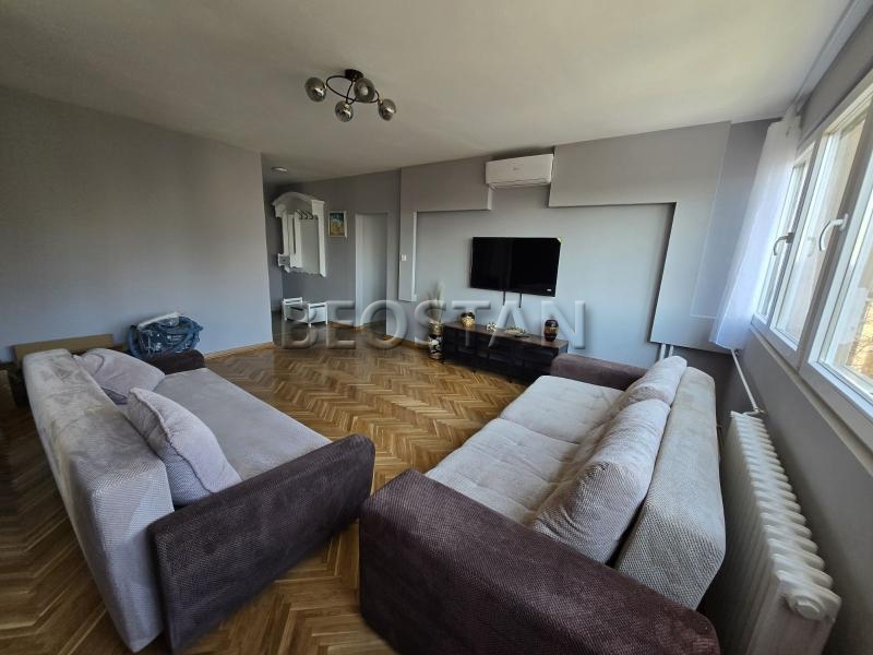 Izdavanje stanova Beograd - Novi Beograd