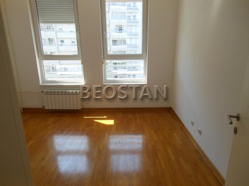 Izdavanje stanova Beograd - Novi Beograd