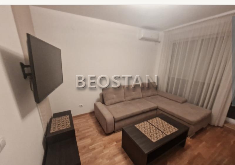 Izdavanje stanova Beograd - Zemun