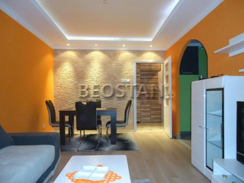 Izdavanje stanova Beograd - Novi Beograd