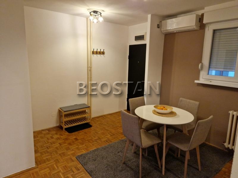 Novi Beograd - Blok 70a delta #65893