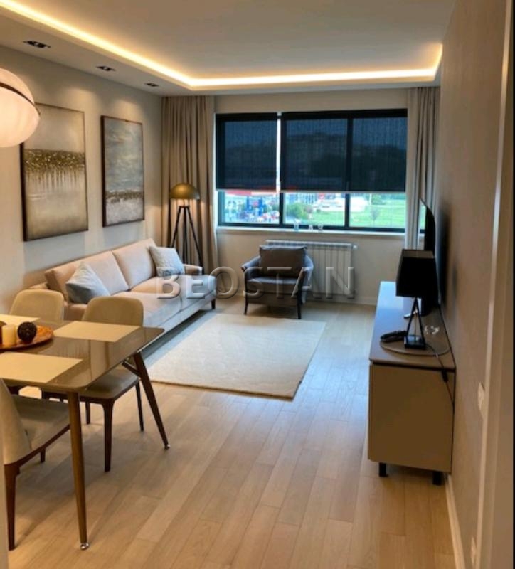 Izdavanje stanova Beograd - Novi Beograd