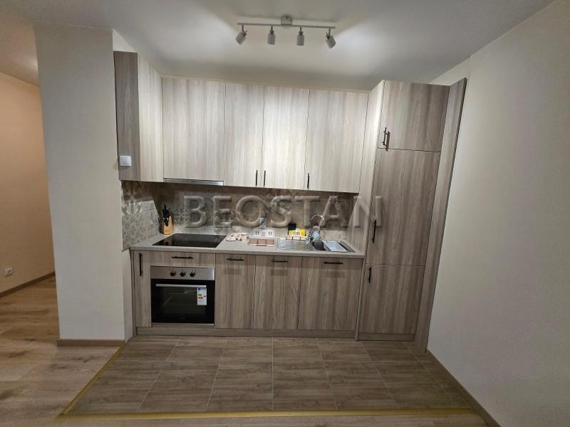 Širi centar - Kanarevo brdo #65286