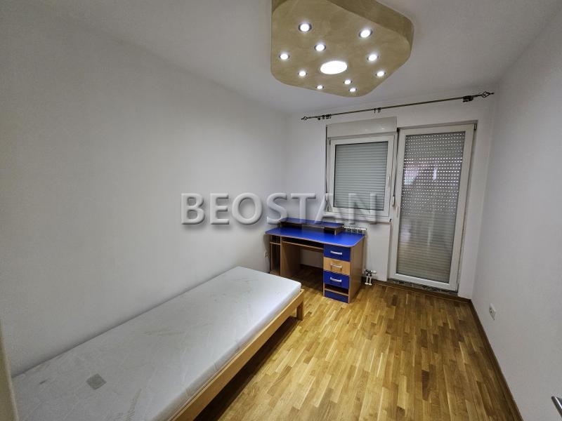 Širi centar - Lekino brdo #68502