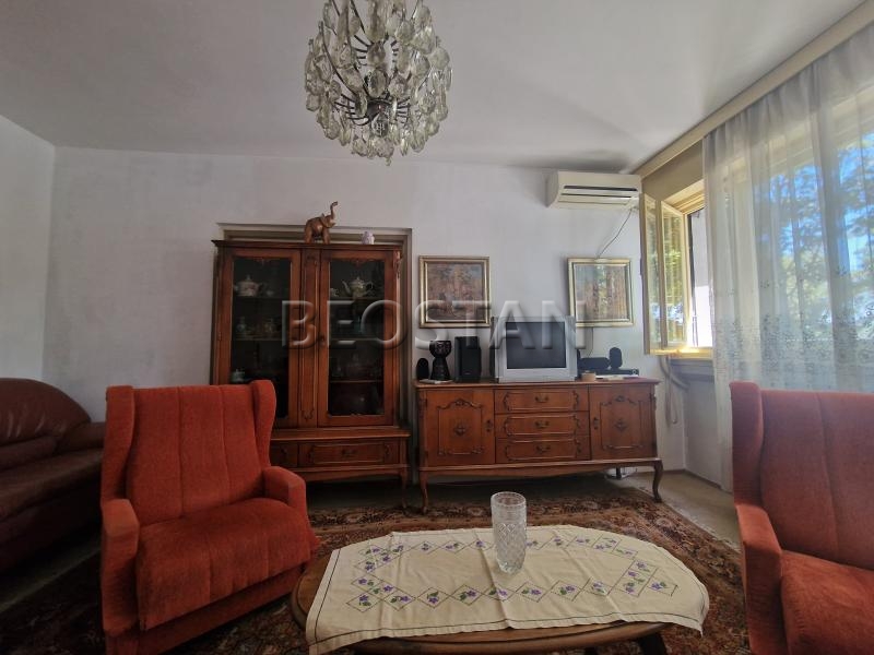 Izdavanje stanova Beograd - Novi Beograd