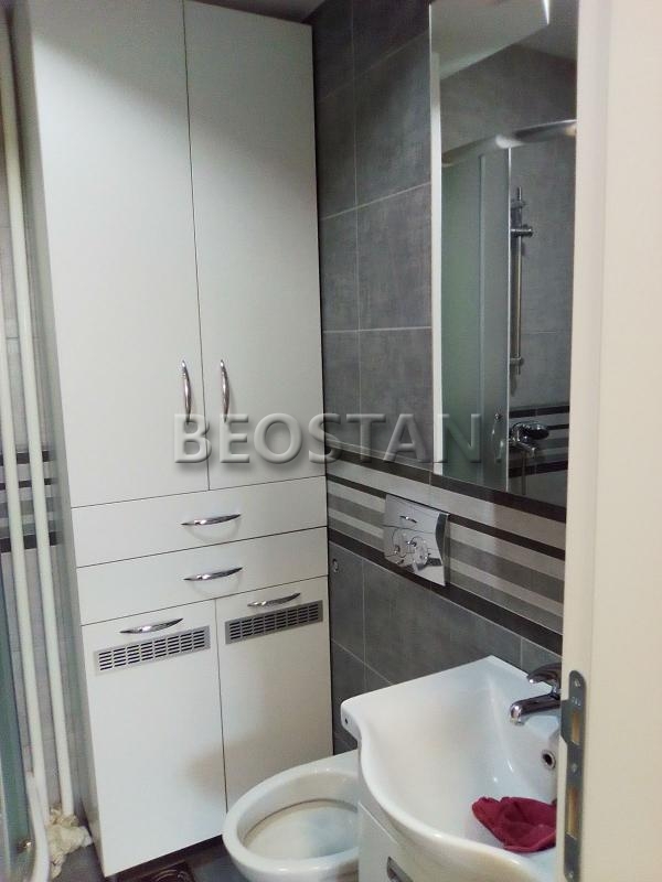 Novi Beograd - Fontana genex #65141