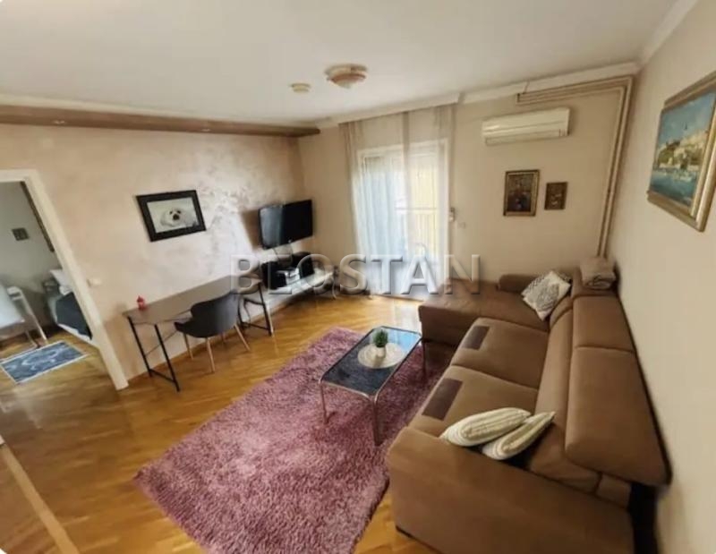Izdavanje stanova Beograd - Centar