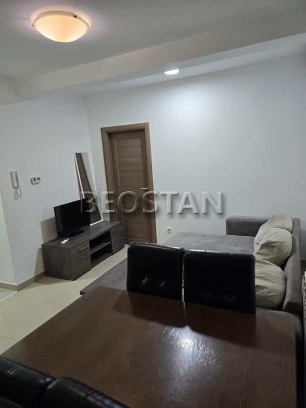 Širi centar - FON #67421