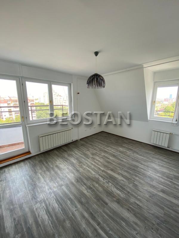 Izdavanje stanova Beograd - Novi Beograd