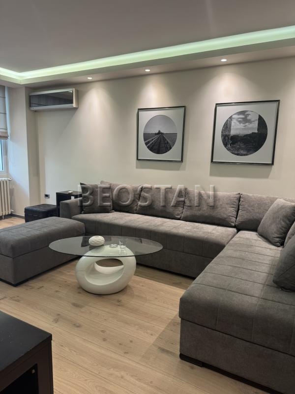 Izdavanje stanova Beograd - Novi Beograd