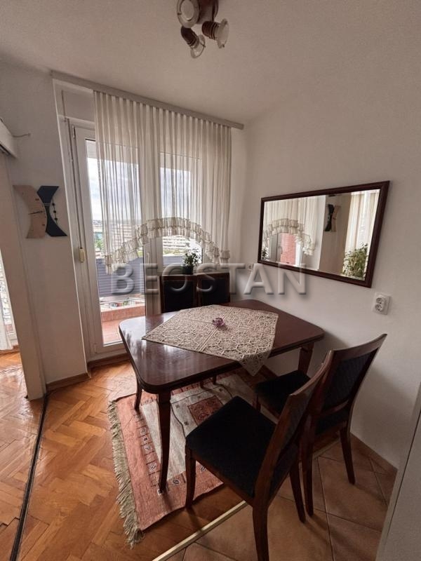 Izdavanje stanova Beograd - Novi Beograd