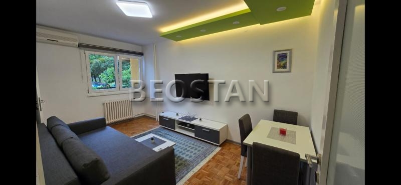 Izdavanje stanova Beograd - Zemun