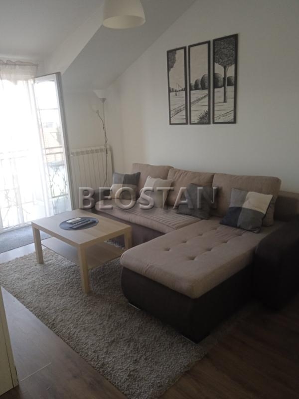 Izdavanje stanova Beograd - Zemun