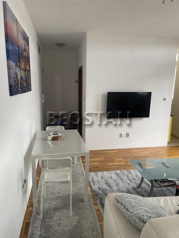 Širi centar - Brace Jerković #66865