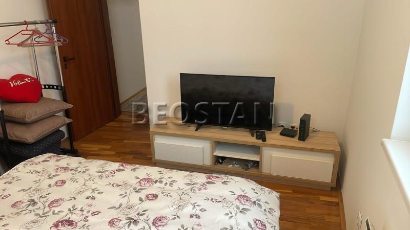 Širi centar - Brace Jerković #66865