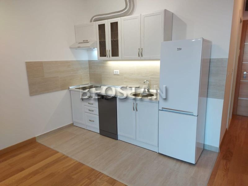 Novi Beograd - West 65 wellport #65821