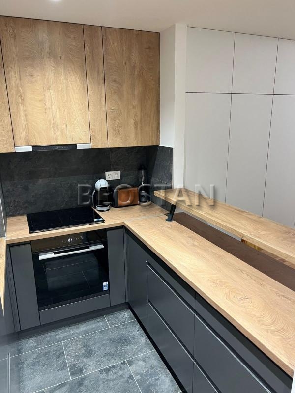 Novi Beograd - Sakura park #64830 Novi Beograd - Sakura park #64830