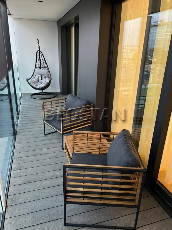 Novi Beograd - Sakura park #64830 Novi Beograd - Sakura park #64830