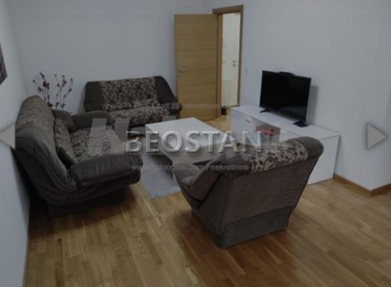 Izdavanje stanova Beograd - Zemun