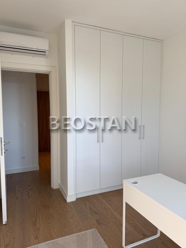 Centar - Beograd na Vodi #67901
