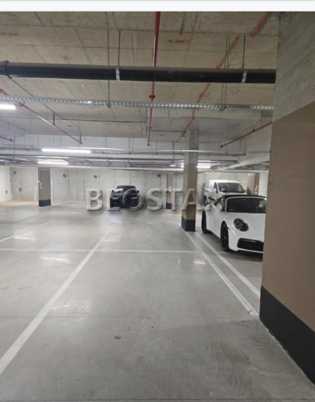 Centar - Beograd na vodi BW garaza #65025