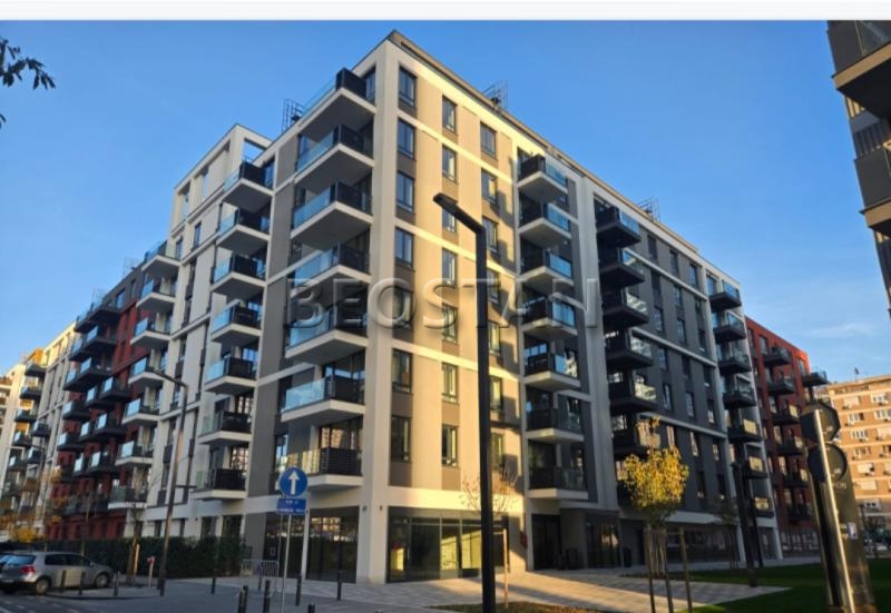 Centar - Beograd na vodi BW garaza #65025