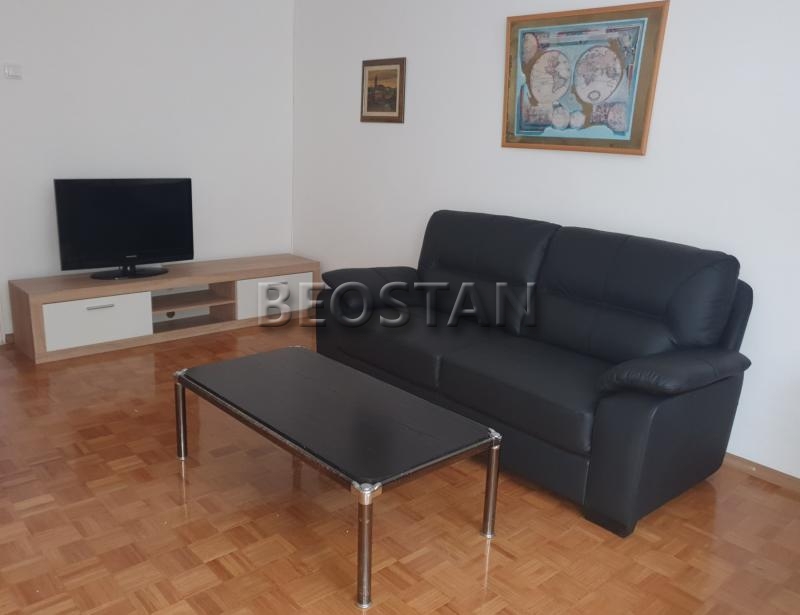 Izdavanje stanova Beograd - Novi Beograd