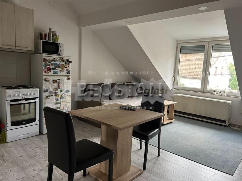 Izdavanje stanova Beograd - Zemun