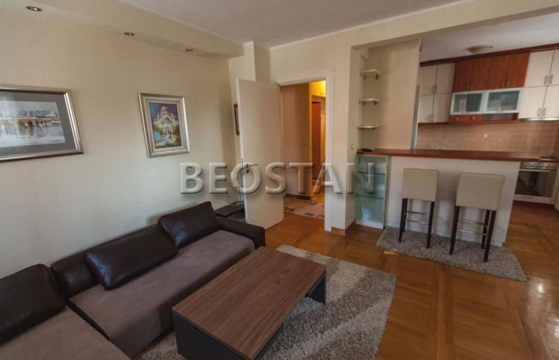 Izdavanje stanova Beograd - Centar