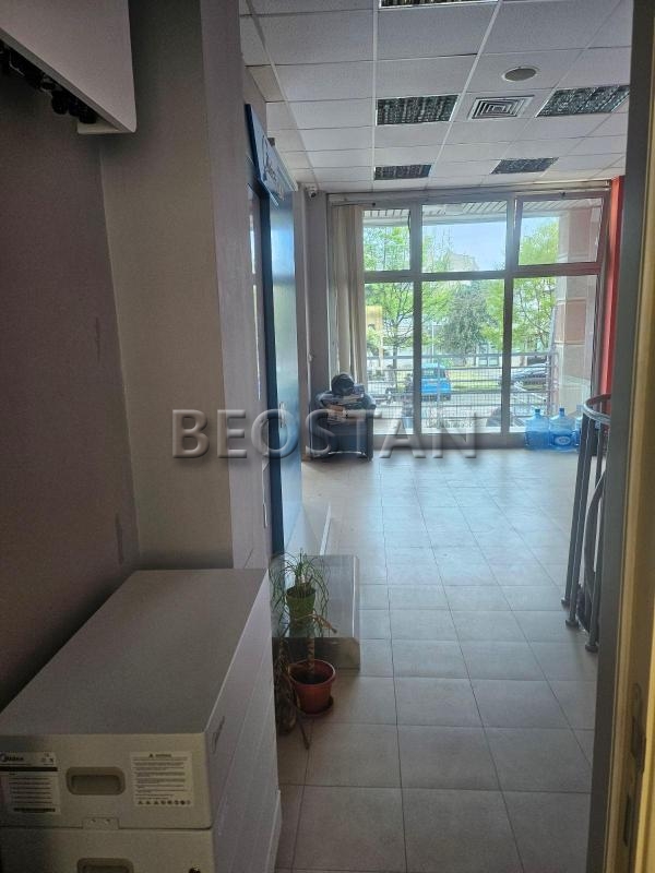 Izdavanje stanova Beograd - Lokali