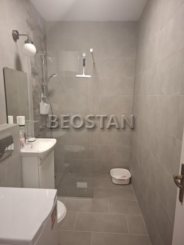 Širi centar - Kanarevo brdo #65046