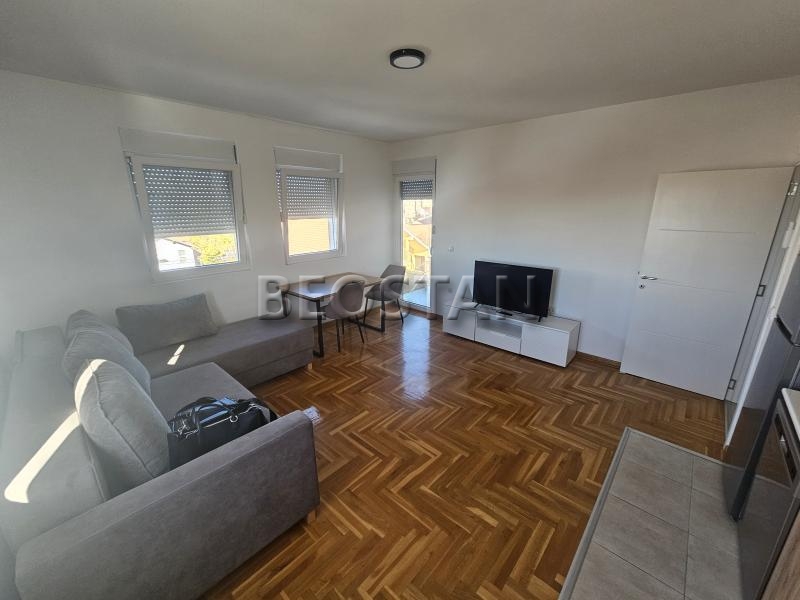 Novi Beograd - Ledine #64997