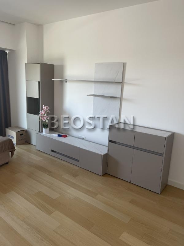 Novi Beograd - West 65 kula tower #64783 Novi Beograd - West 65 kula tower #64783