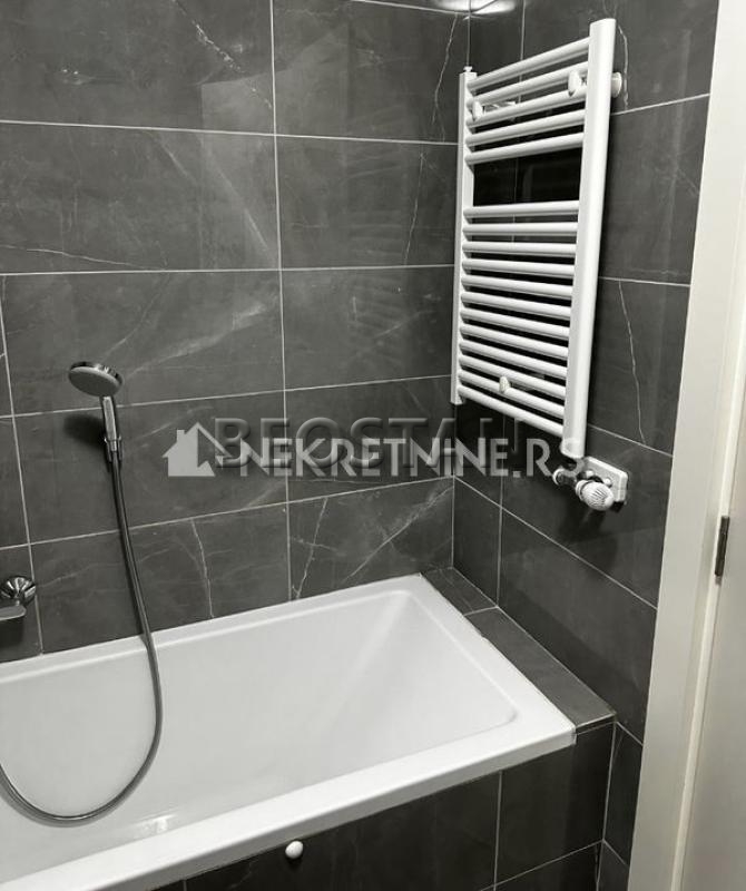 Novi Beograd - West 65 wellport #65218