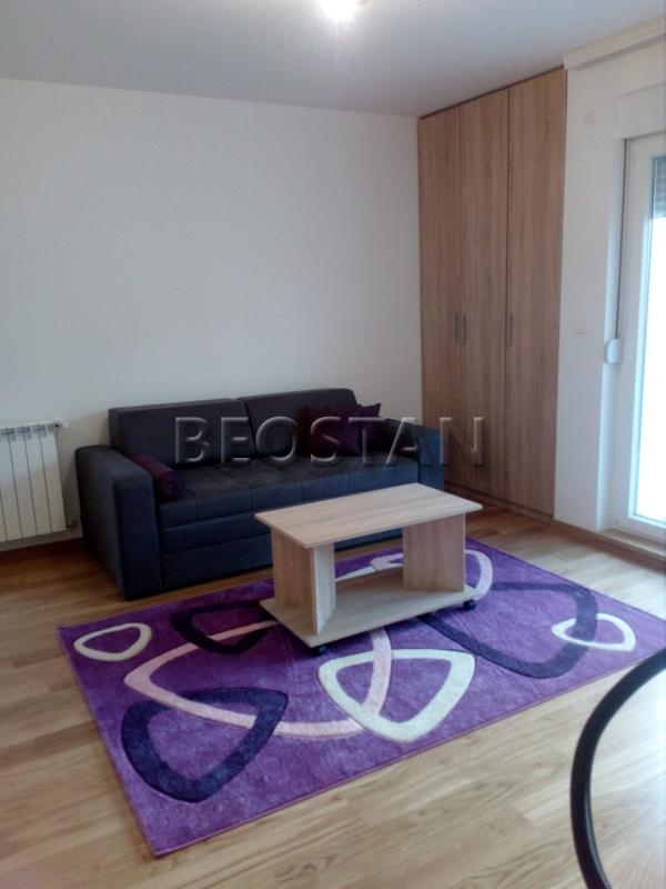 Izdavanje stanova Beograd - Zemun