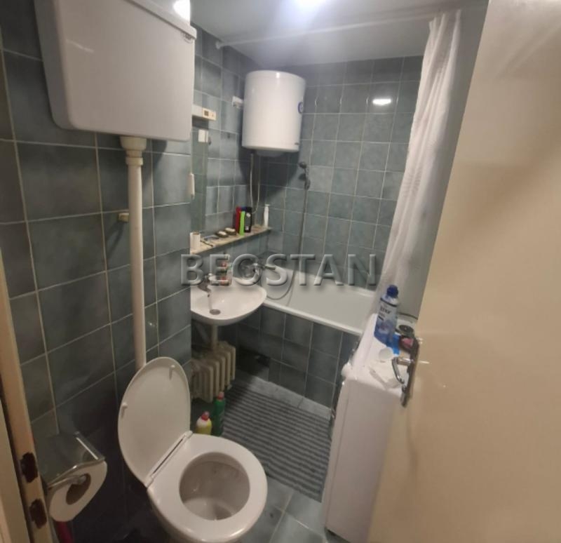 Novi Beograd - Stari merkator #465512