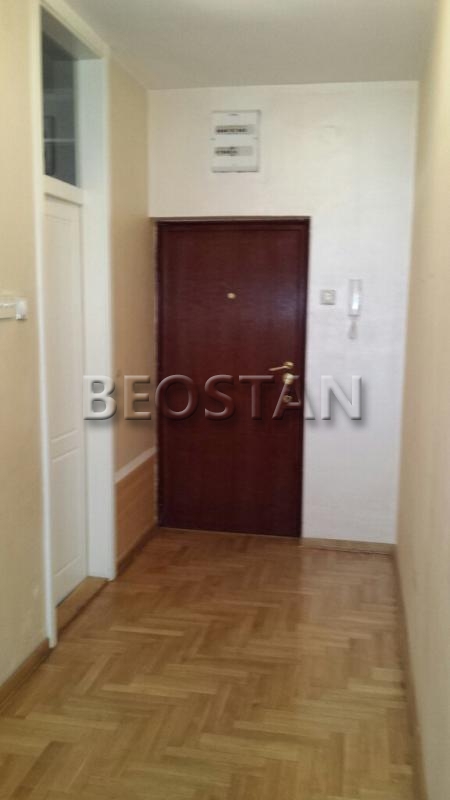 Izdavanje stanova Beograd - Novi Beograd