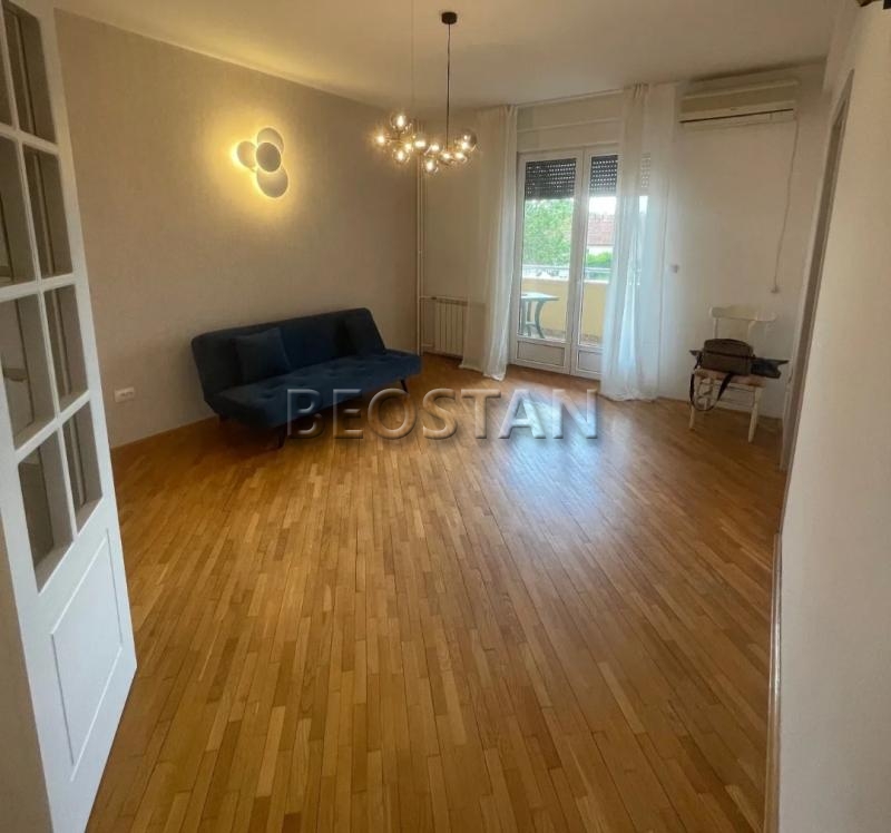 Izdavanje stanova Beograd - Zemun