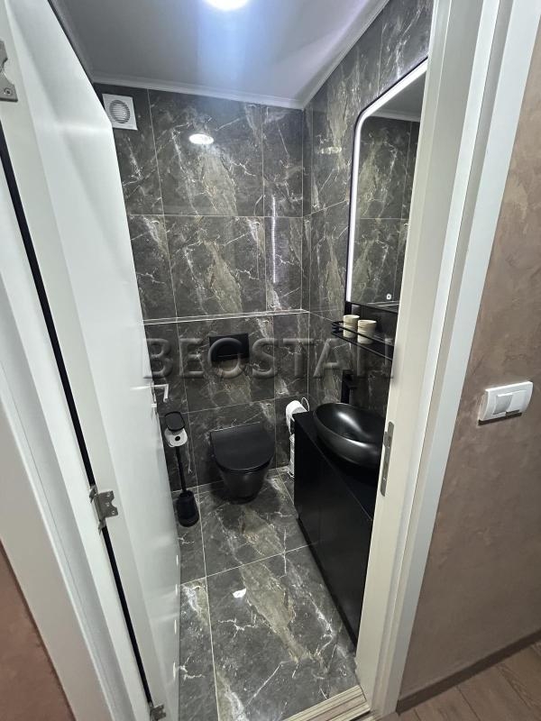 Širi centar - Vozdovac stepa #64905 Širi centar - Vozdovac stepa #64905