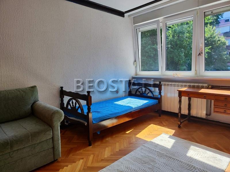 Širi centar - Vozdovac fon #64952 Širi centar - Vozdovac fon #64952