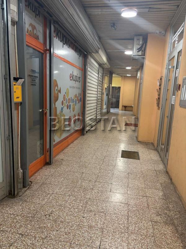 Lokal - Novi beograd arena #65897