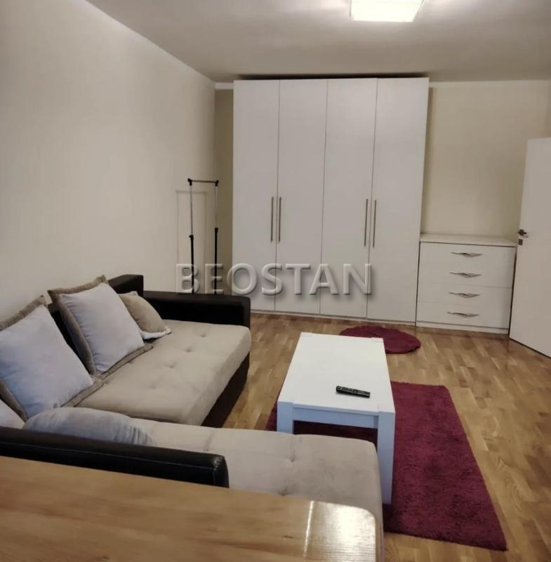 Izdavanje stanova Beograd - Zemun