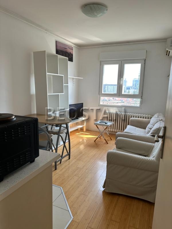 Novi Beograd - Blok 64 immo centar #67185